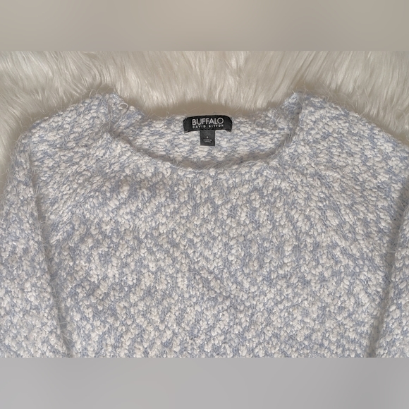 EUC Buffalo David Bitton sky blue/white marled fuzzy luxuriously soft crew neck - Picture 5 of 15